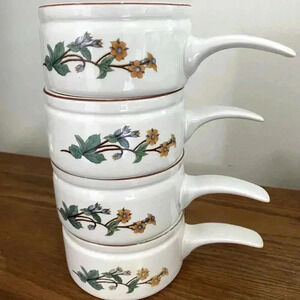 B WOODHILL Fine Bakeware or Bowl with Handle